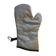 Load image into Gallery viewer, Bag to Life Galley BBQ Glove - right hand oven mitt